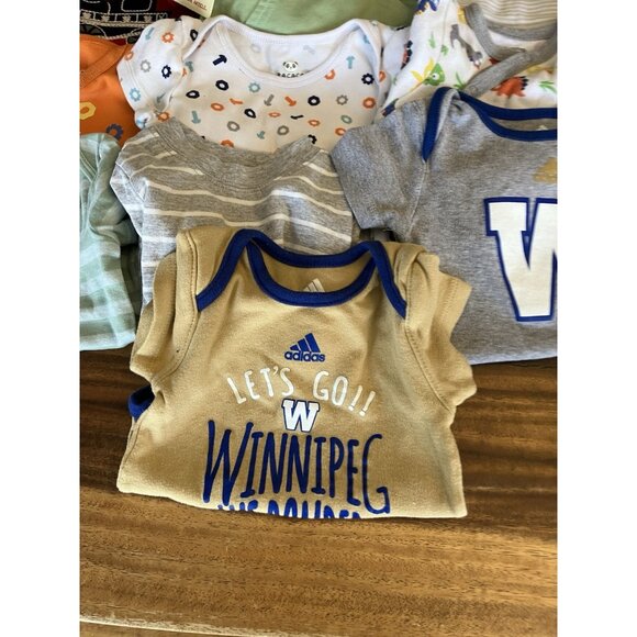 Large Lot Infant (6 - 12 Months) Clothes Assorted Lot - Picture 5 of 16